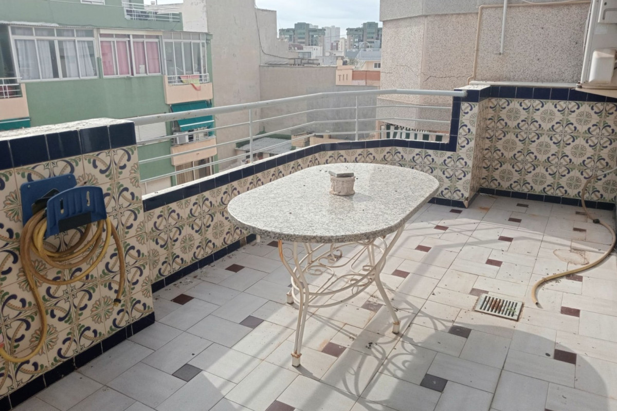 Herverkoop - Appartement  - Benidorm - Centro