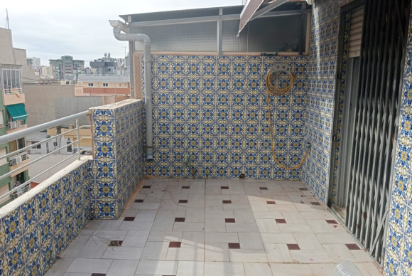 Herverkoop - Appartement  - Benidorm - Centro
