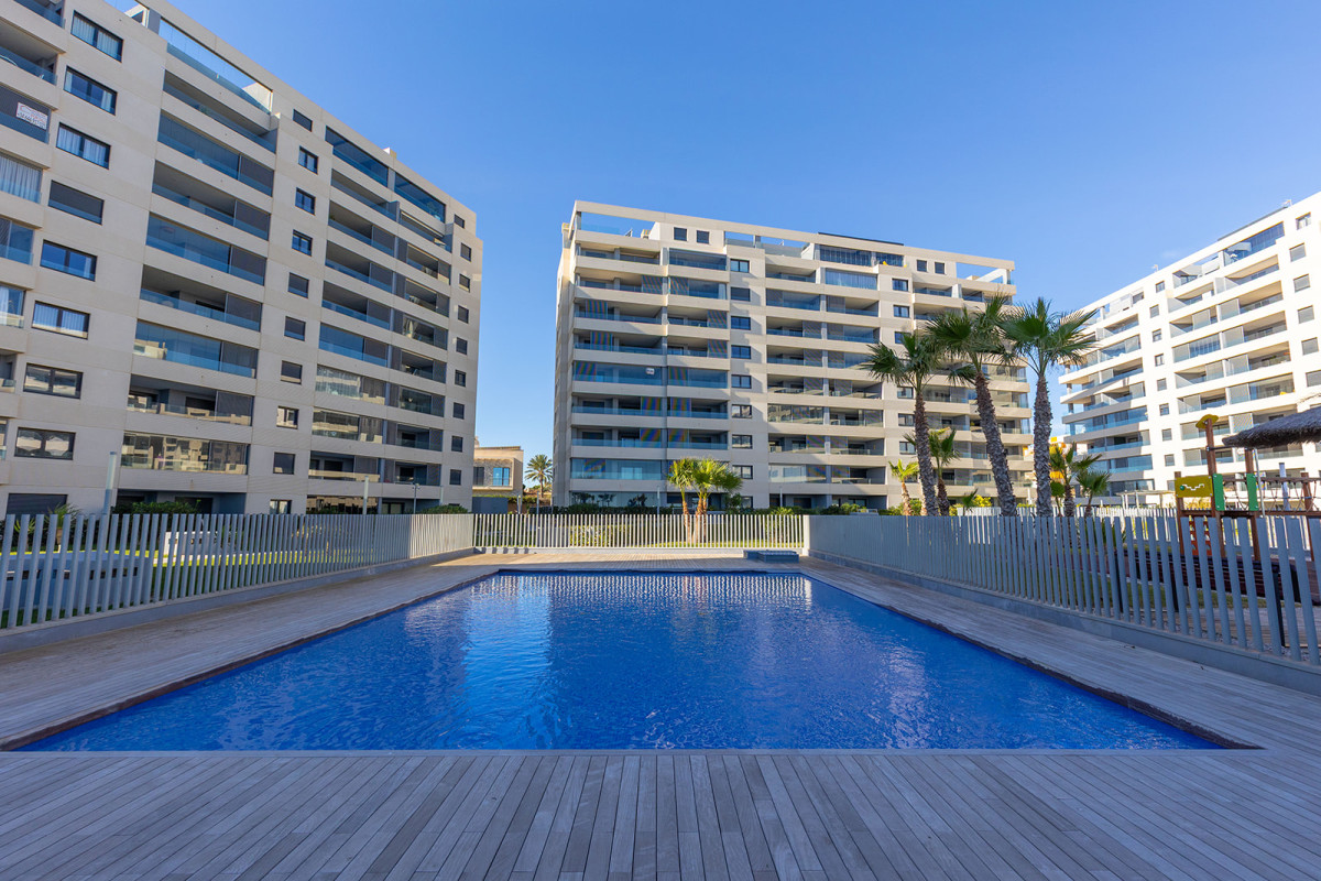 Herverkoop - Appartement  - Orihuela Costa - Punta Prima