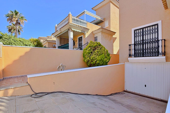 Herverkoop - Vrijstaande Villa - Orihuela Costa - Punta Prima