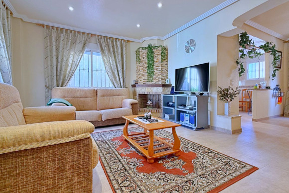 Herverkoop - Vrijstaande Villa - Orihuela Costa - Punta Prima