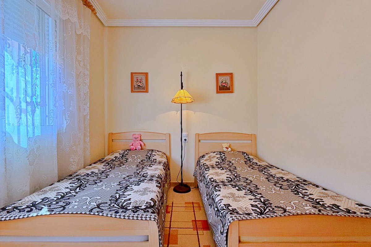 Herverkoop - Vrijstaande Villa - Orihuela Costa - Punta Prima