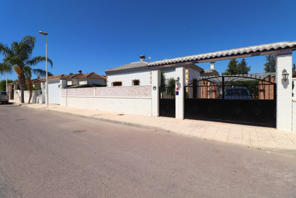 Herverkoop - Vrijstaande Villa - Formentera del Segura - Fincas de La Vega