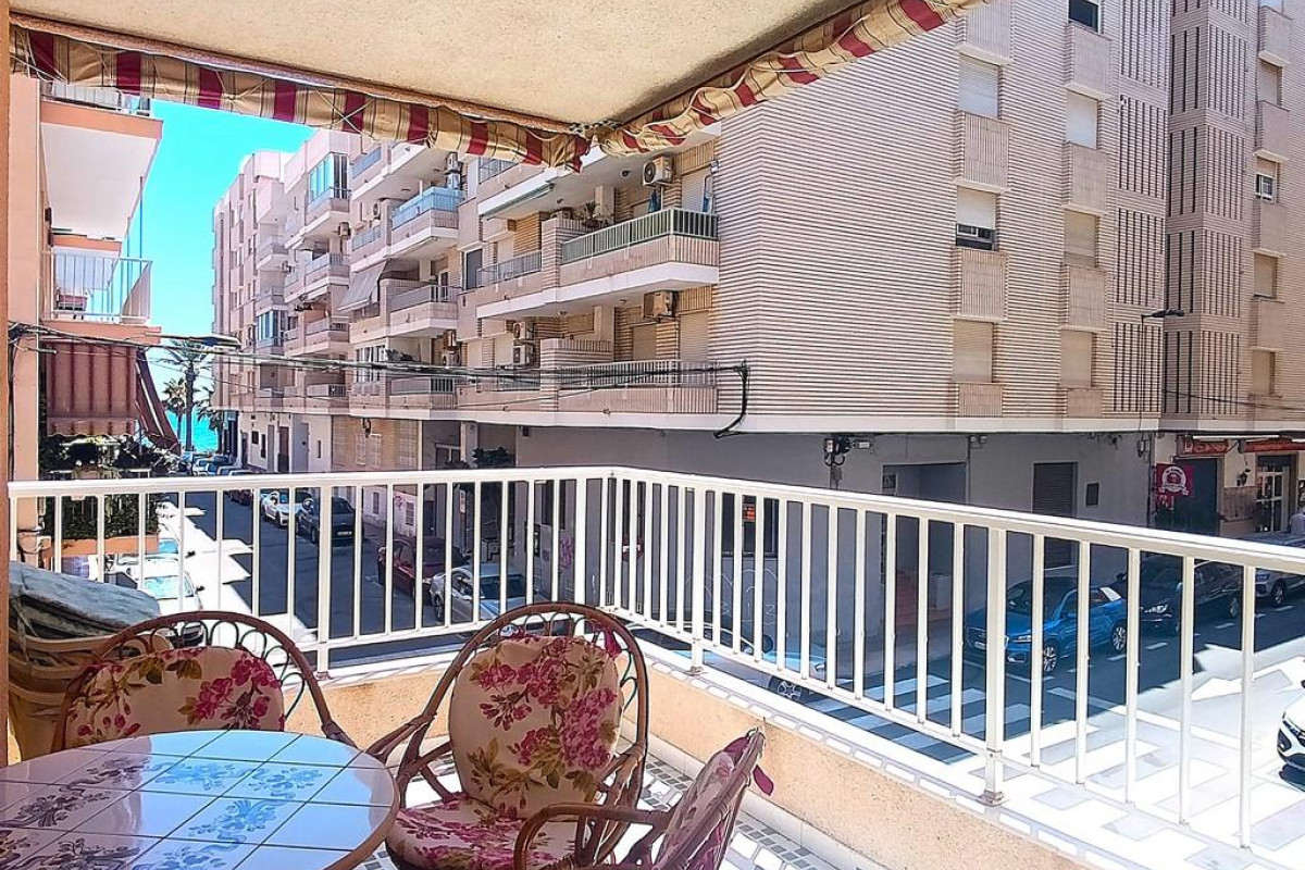 Herverkoop - Appartement  - Torrevieja - Playa del Cura