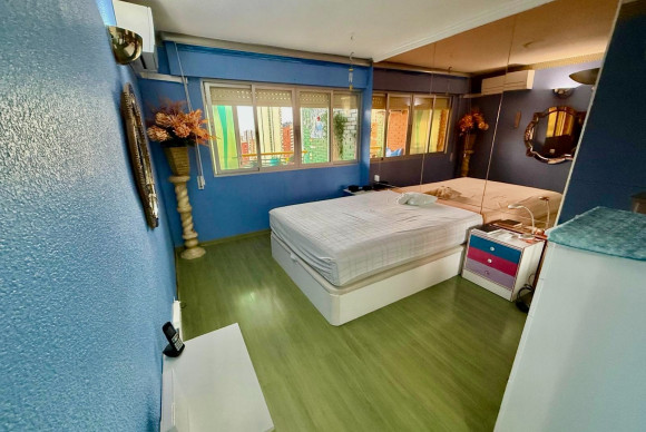 Herverkoop - Apartment / flat - Benidorm - Levante