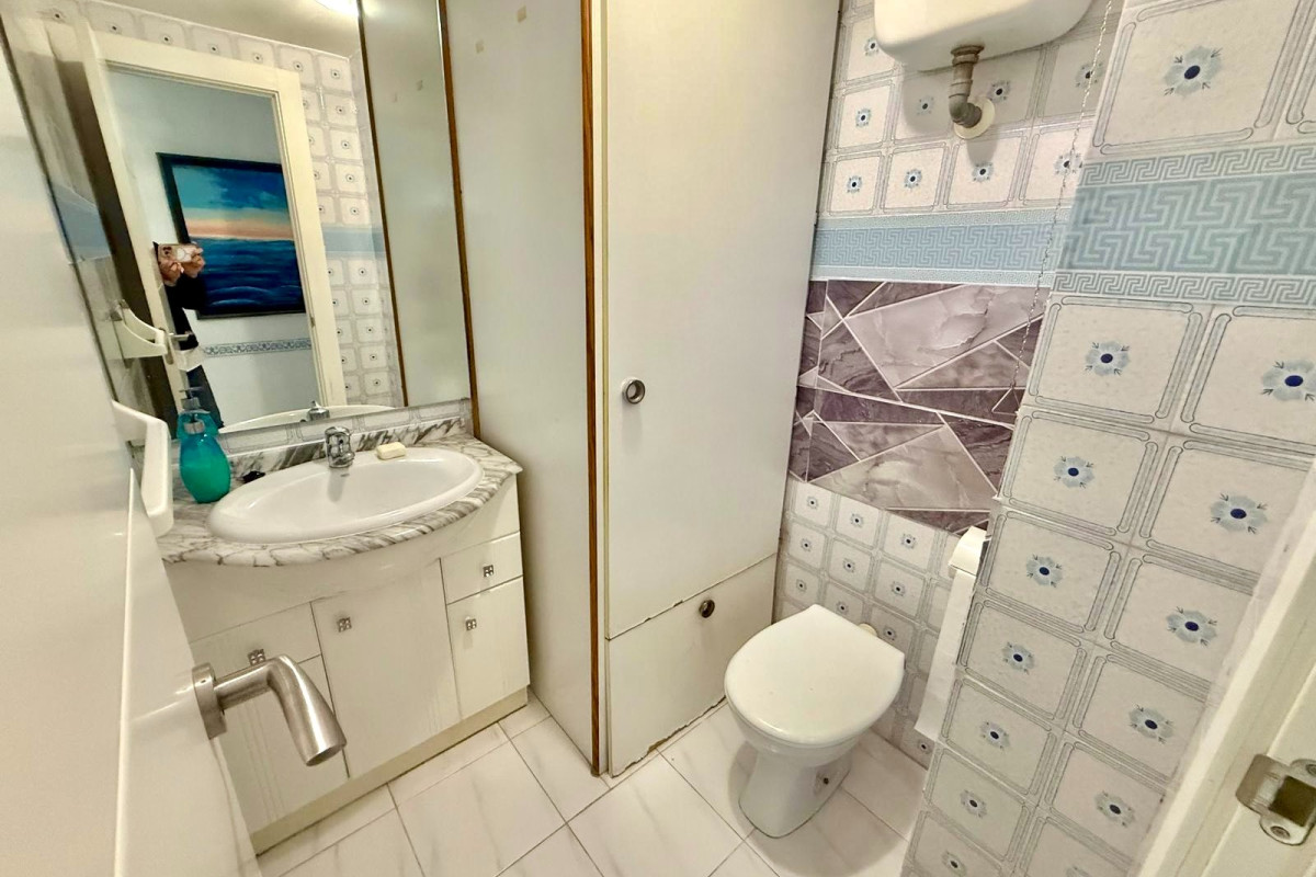 Herverkoop - Apartment / flat - Benidorm - Levante