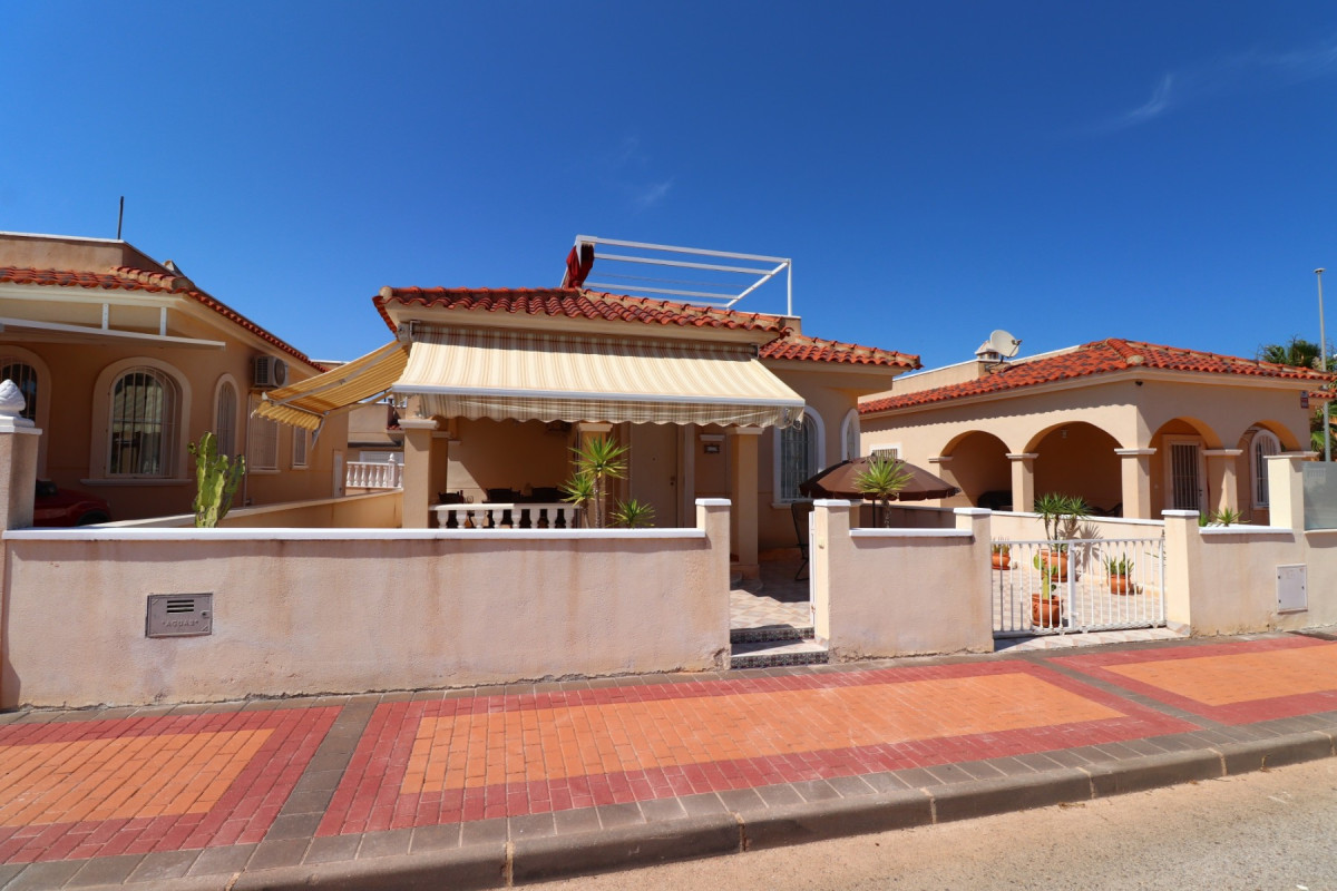 Herverkoop - Vrijstaande Villa - Algorfa - Lo Crispin