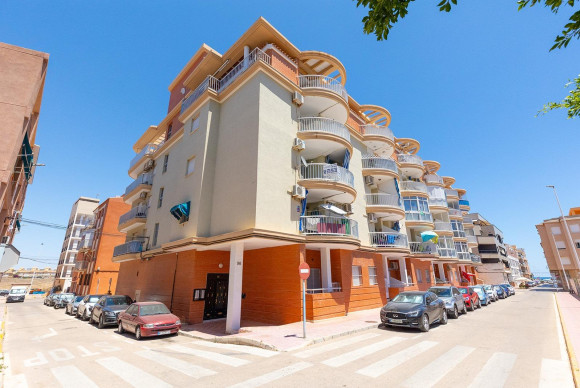 Revente - Appartement - Torrevieja - La Mata pueblo
