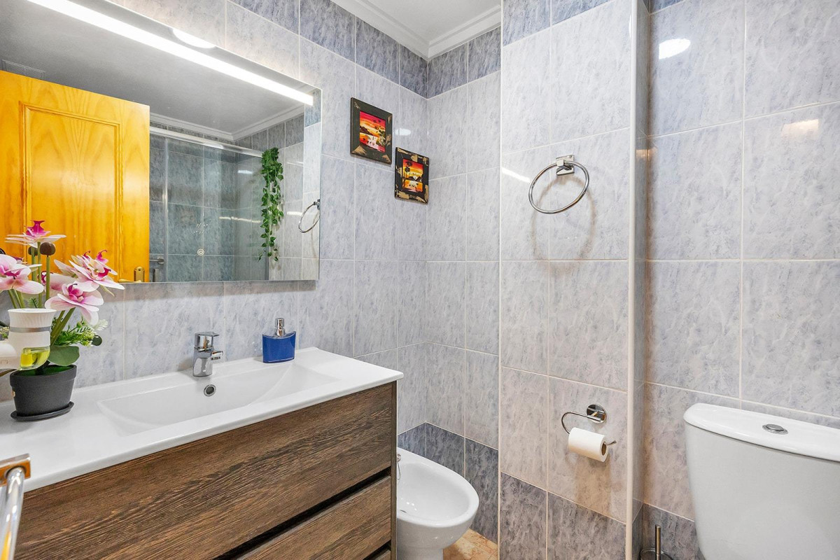 Herverkoop - Appartement  - Torrevieja - Habaneras