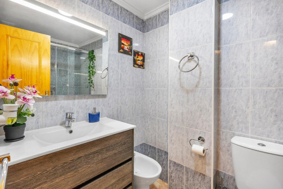 Herverkoop - Appartement  - Torrevieja - Habaneras
