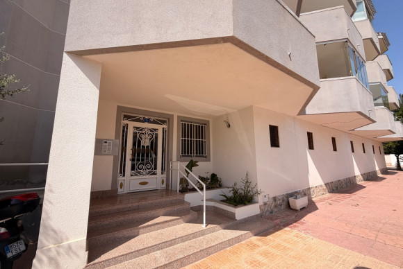 Resale - Apartment  - Cabo Roig