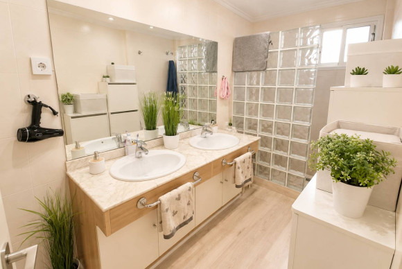 Reventa - Apartamento / piso - Torrevieja