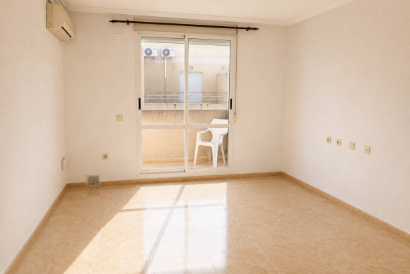 Herverkoop - Appartement  - Torrevieja
