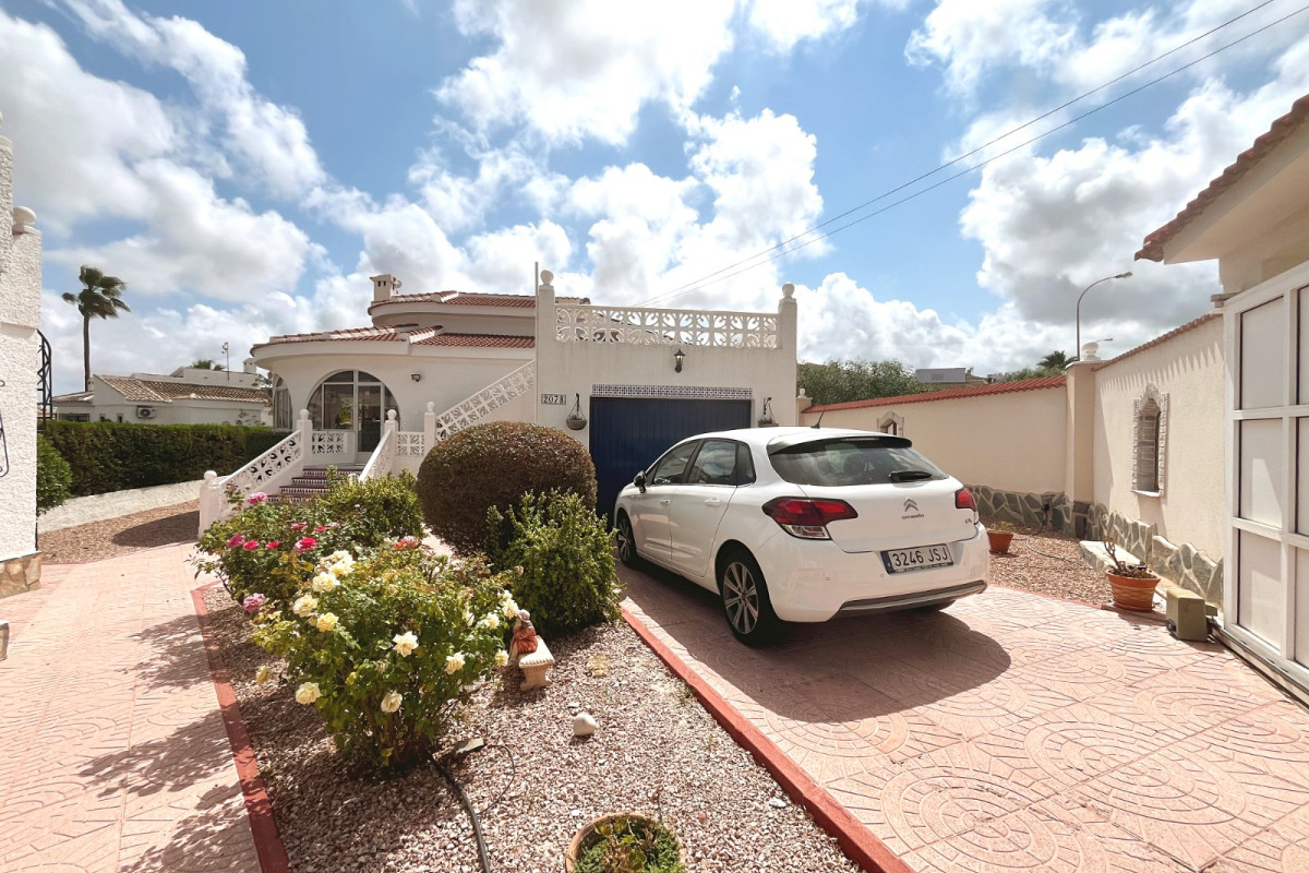 Herverkoop - Vrijstaande Villa - Ciudad Quesada - Upper Golf