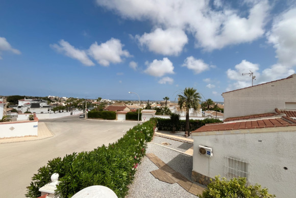Herverkoop - Vrijstaande Villa - Ciudad Quesada - Upper Golf