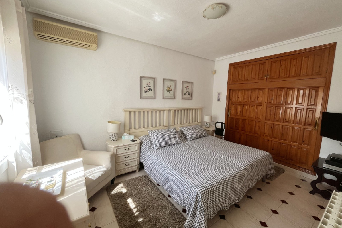 Herverkoop - Vrijstaande Villa - Ciudad Quesada - Central Quesada