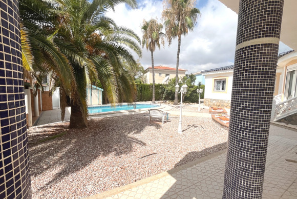 Herverkoop - Vrijstaande Villa - Ciudad Quesada - Central Quesada