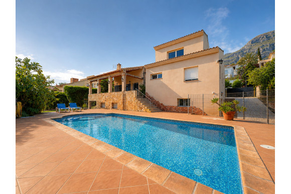 Herverkoop - Villa - Denia - Montgó