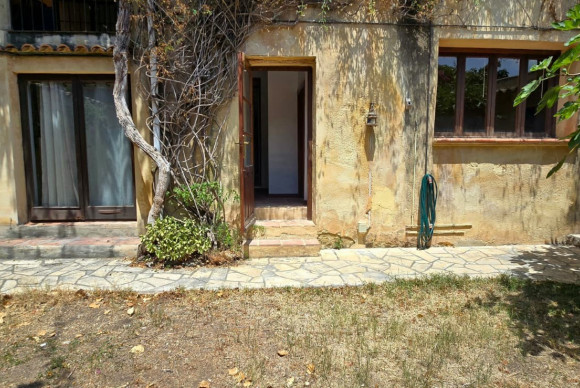 Revente - Casa de Pueblo - Polop