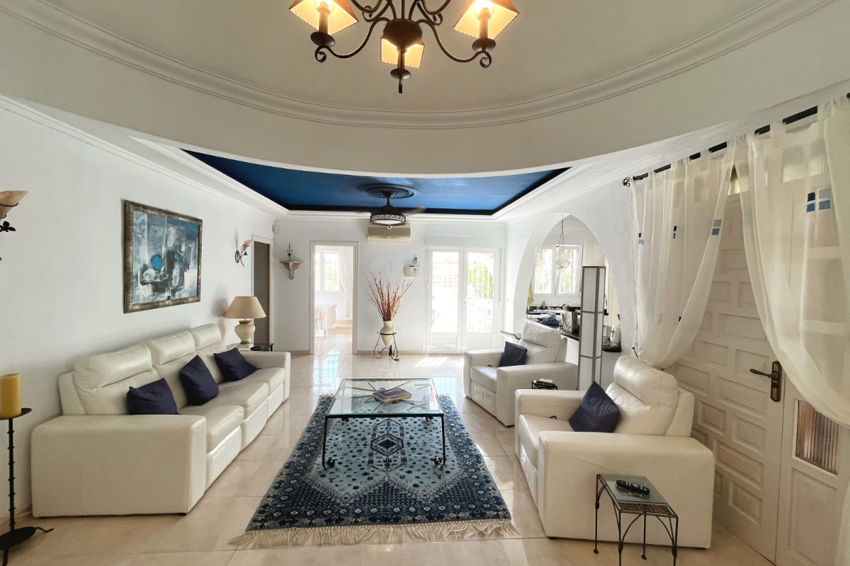 Herverkoop - Vrijstaande Villa - Ciudad Quesada - Central Quesada