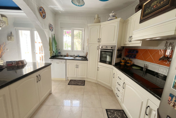 Herverkoop - Vrijstaande Villa - Ciudad Quesada - Central Quesada