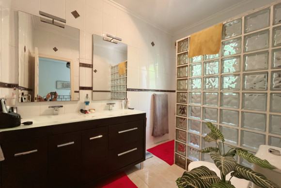 Herverkoop - Vrijstaande Villa - Ciudad Quesada - Central Quesada