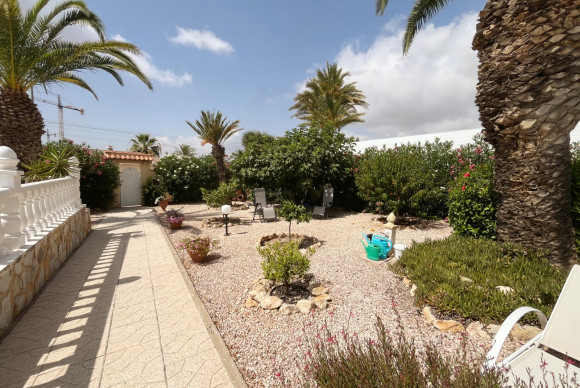 Herverkoop - Vrijstaande Villa - Ciudad Quesada - Central Quesada