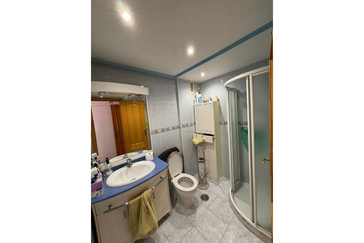Revente - Apartment / flat - Benidorm - Levante