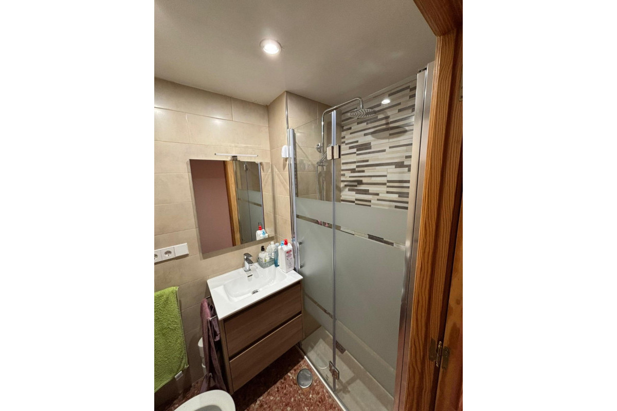 Revente - Apartment / flat - Benidorm - Levante