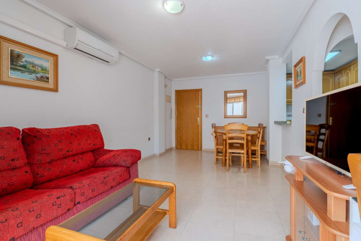 Resale - Apartment  - Torrevieja - El molino