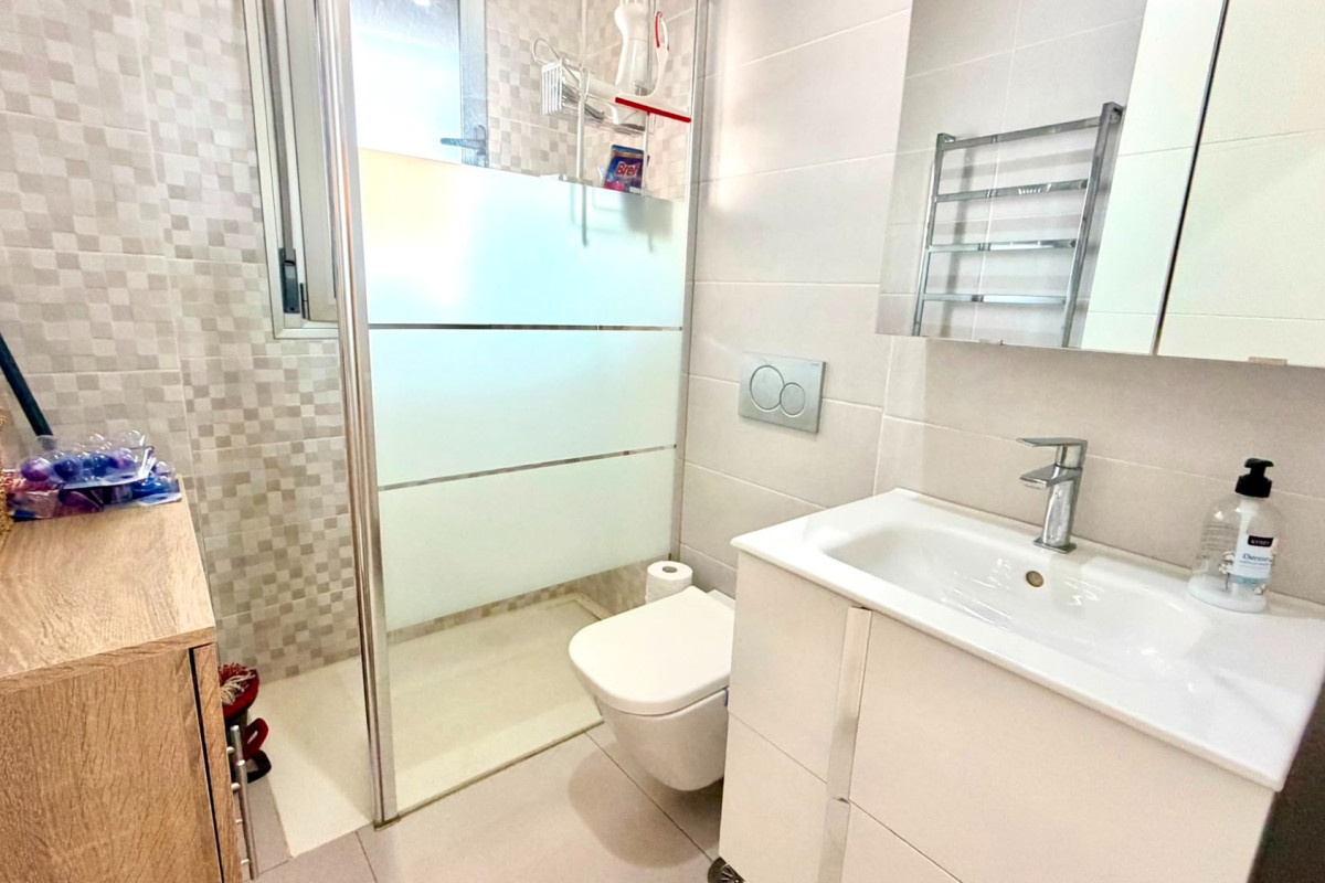 Herverkoop - Appartement  - Orihuela Costa - La Zenia