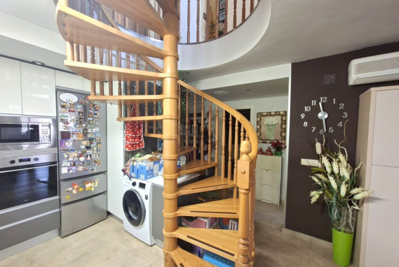 Reventa - Duplex - Villajoyosa - Cala de Villajoyosa