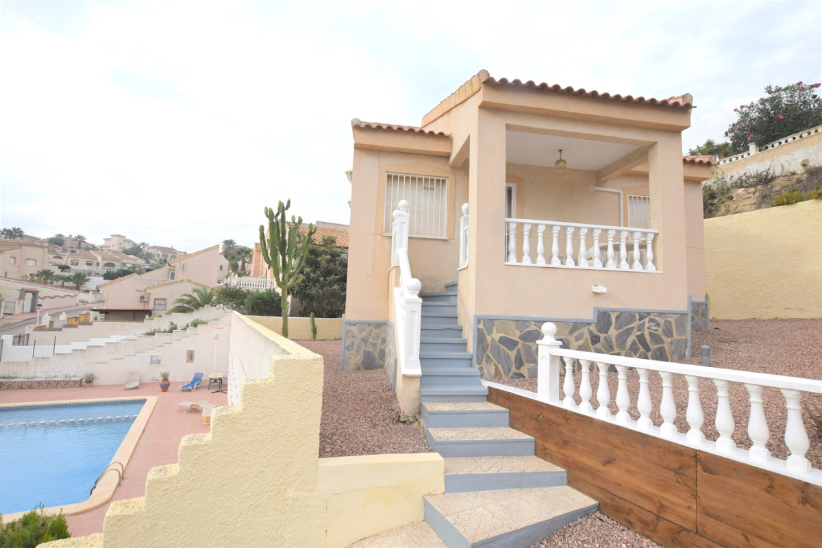 Herverkoop - Vrijstaande Villa - Ciudad Quesada - Upper Golf
