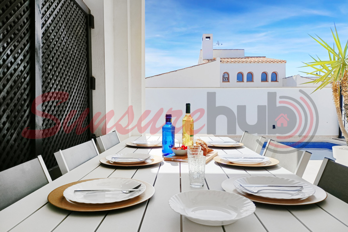 Reventa - Detached Villa - El Valle Golf Resort - El Valle Golf Resort - Centre