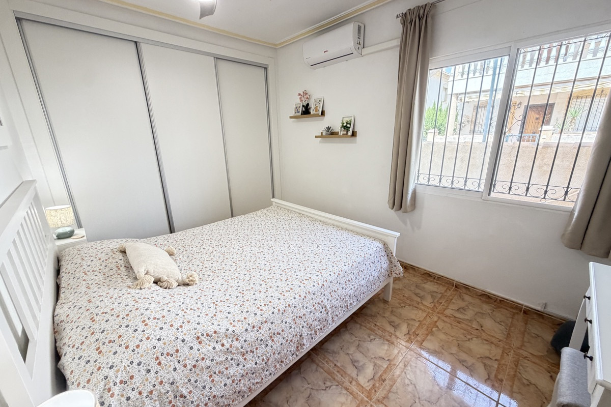Herverkoop - Appartement  - Orihuela Costa - La Zenia
