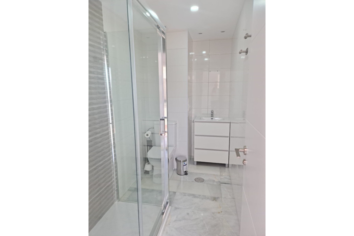 Herverkoop - Apartment / flat - Benidorm - Zona de Poniente
