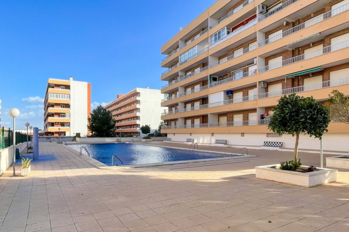 Herverkoop - Appartement  - Orihuela Costa - Punta Prima