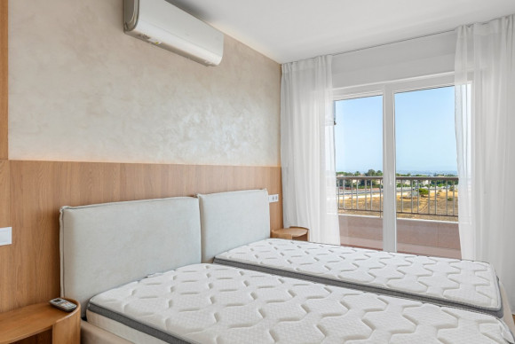 Herverkoop - Appartement  - Orihuela Costa - Punta Prima