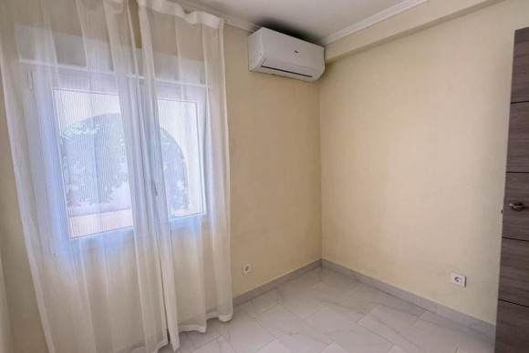 Revente - Maison de ville - Torrevieja - torrevieja