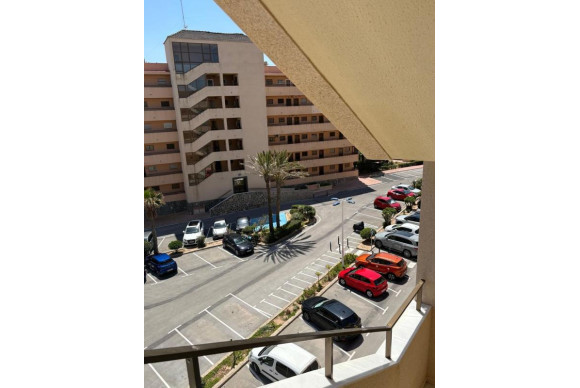 Reventa - Apartamento / piso - Torrevieja - torrevieja