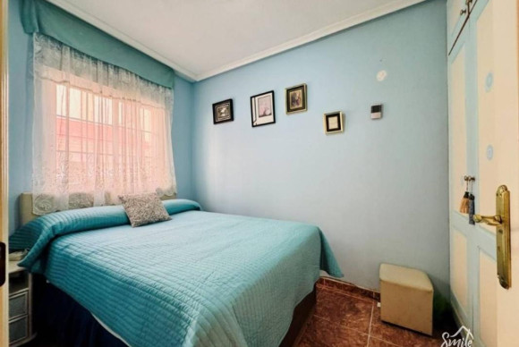 Herverkoop - Appartement  - Torrevieja - torrevieja