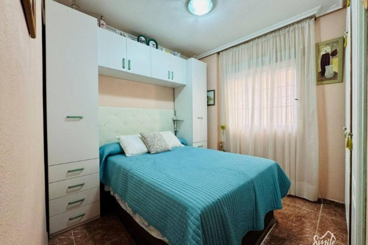 Herverkoop - Appartement  - Torrevieja - torrevieja
