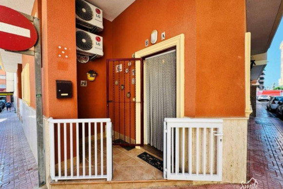 Herverkoop - Appartement  - Torrevieja - torrevieja