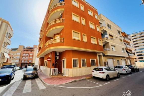 Herverkoop - Appartement  - Torrevieja - torrevieja