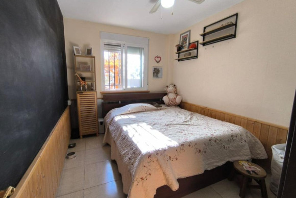 Resale - Villa - Villena