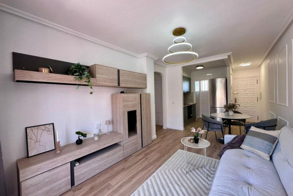 Reventa - Apartamento / piso - Torrevieja - torrevieja