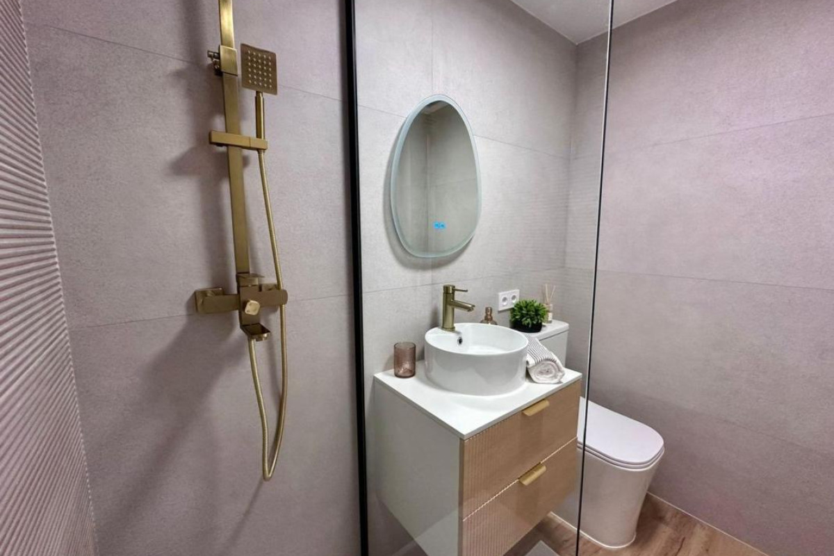 Reventa - Apartamento / piso - Torrevieja - torrevieja