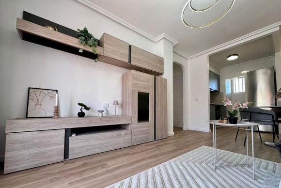 Reventa - Apartamento / piso - Torrevieja - torrevieja