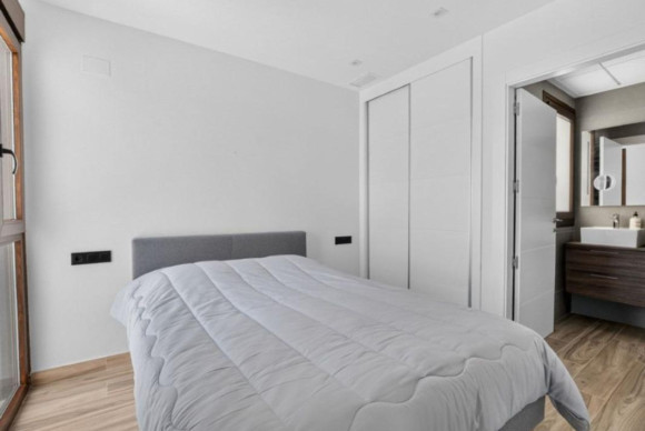 Resale - Villa - Torrevieja - torrevieja