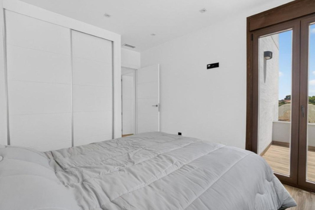 Resale - Villa - Torrevieja - torrevieja